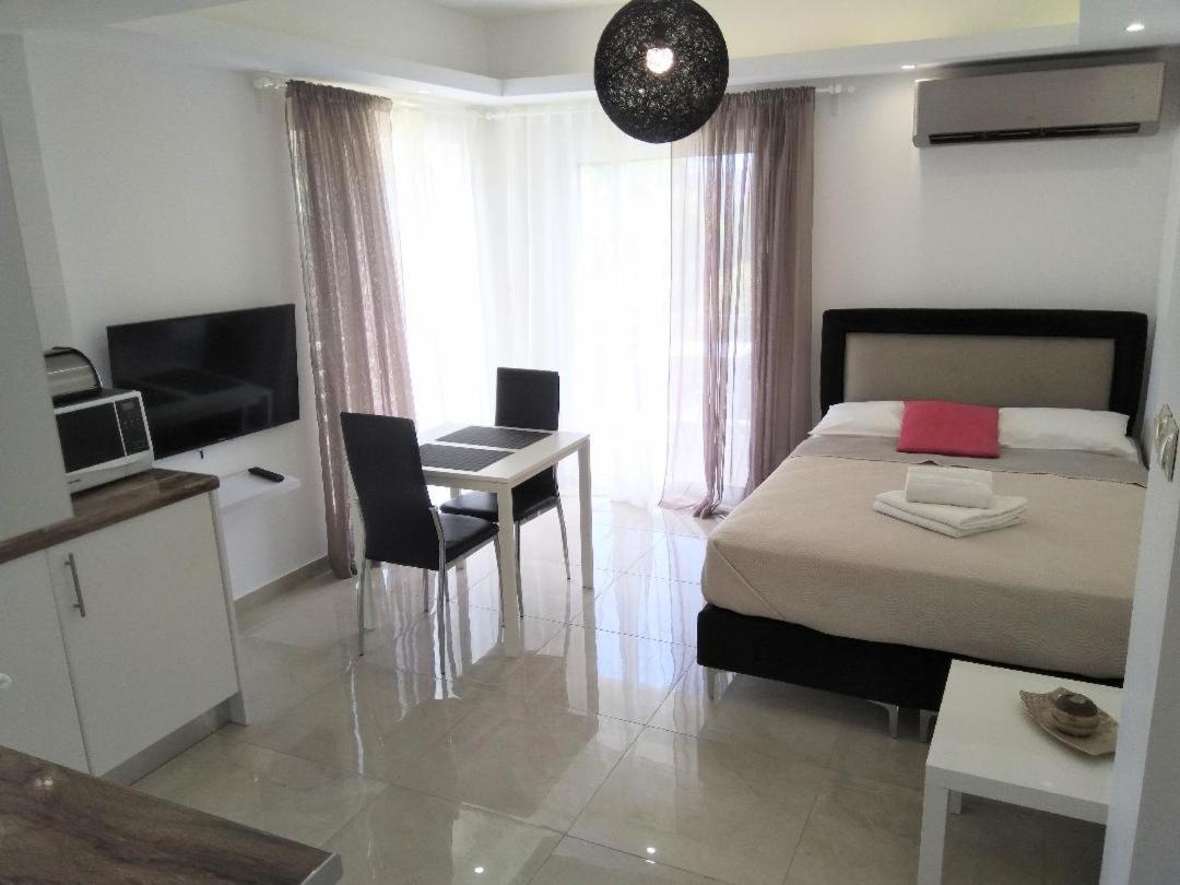 ארטמידה Athena Apartment מראה חיצוני תמונה